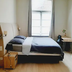 superbe-appartement-au-coeur-du-quartier-europeen.brusselshotelsbook.com/
