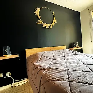 marquisats-luxury.hotels-rhonealpes.com/